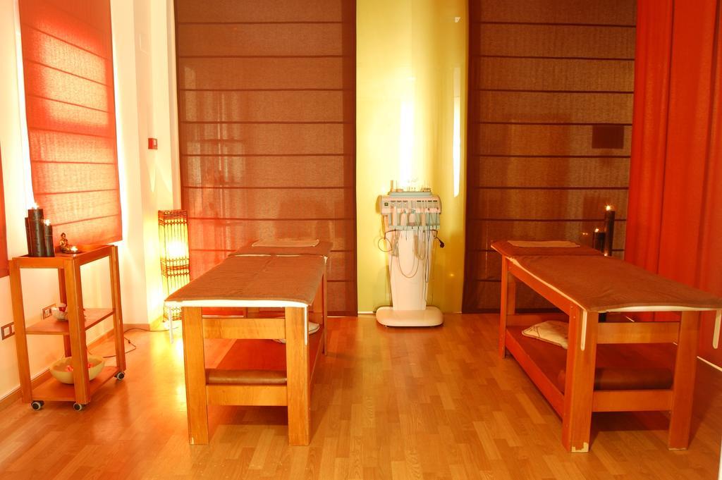 Hotel Tematico Costa Del Sol トレモリノス エクステリア 写真