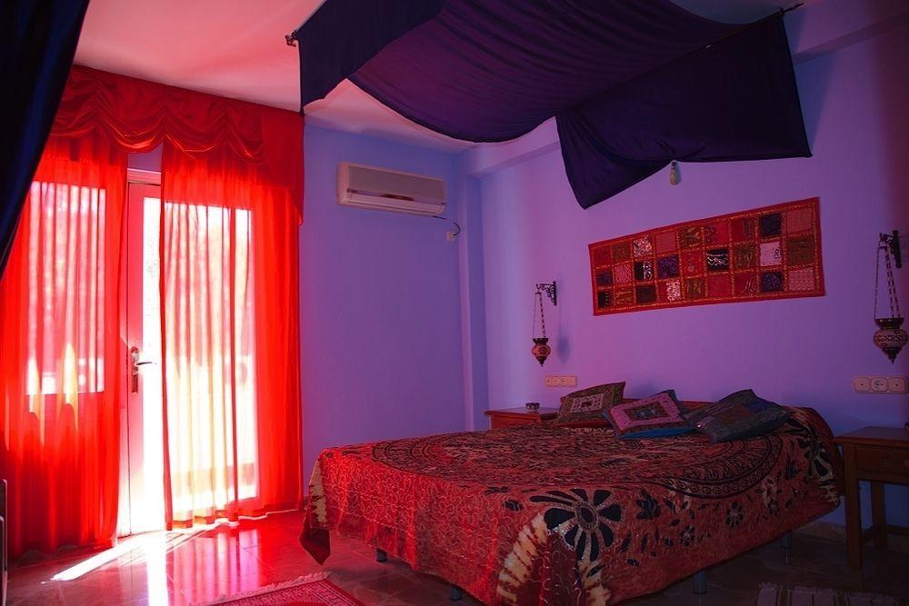 Hotel Tematico Costa Del Sol トレモリノス エクステリア 写真